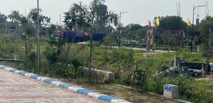 VRB Sapphire Park-2